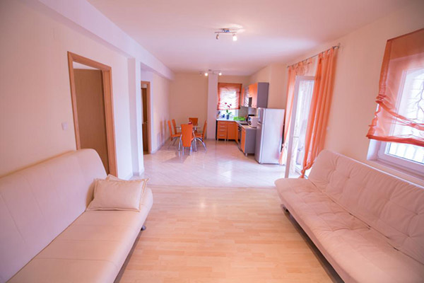 Apartments in Lopar on island Rab